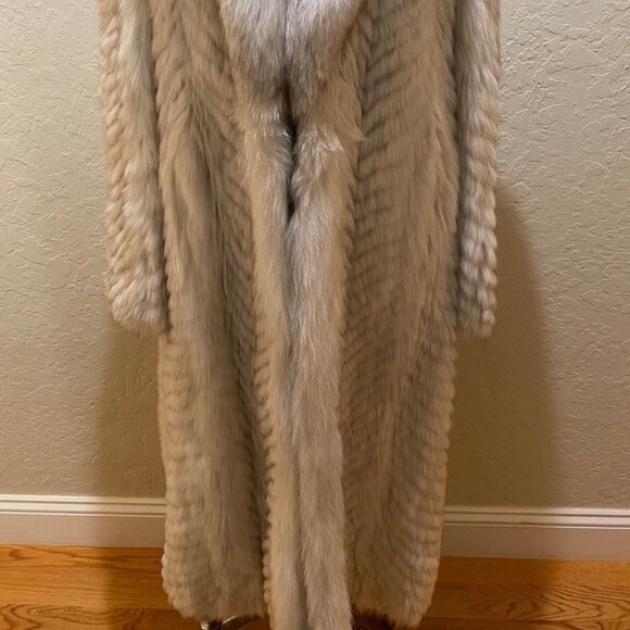 Blue Fox full length coat - size 12 - Picture 3 of 14